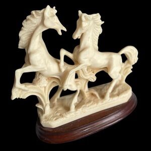 1970’s Spain Horse Stone Statue Vintage VTG Vintage